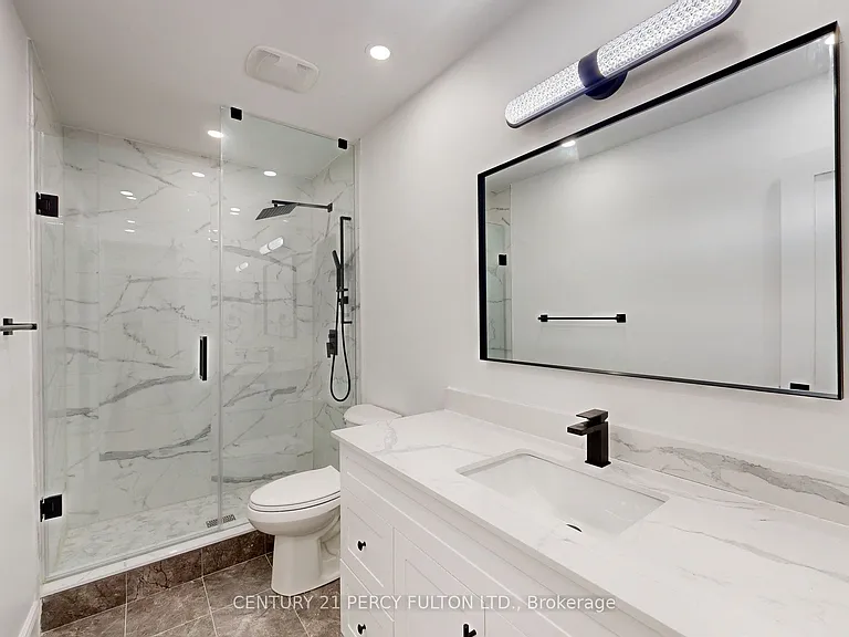 78 Agincourt Dr #MAIN 2ND — Photo 13