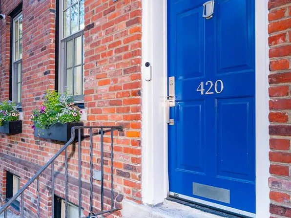 420 S 11th St, Philadelphia, PA 19147