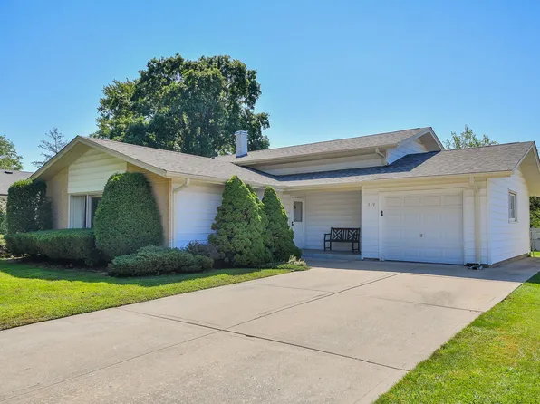 319 W Edson Pl, Lombard, IL 60148