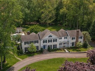 88 Dunning Rd, New Canaan, CT 06840