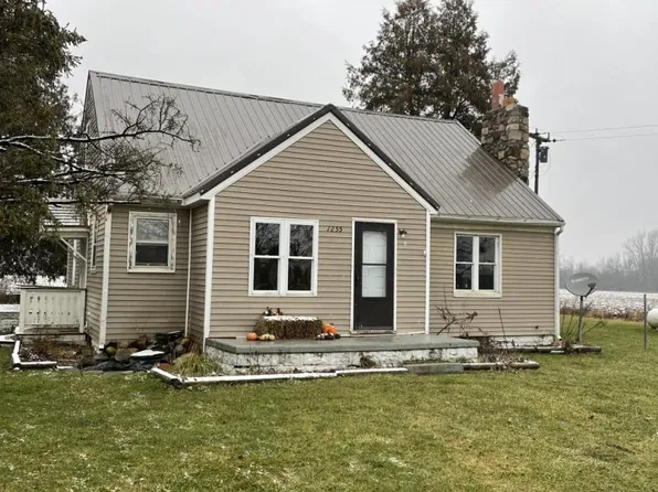 1255 E Brown Rd, Mayville, MI 48744