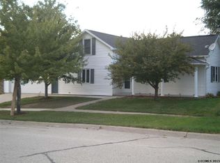 614 3rd Ave SE, Dyersville, IA 52040