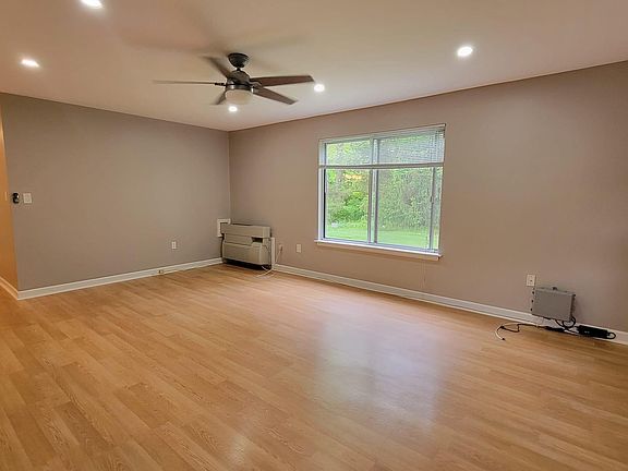 2nd image of 50 Norwich Pl