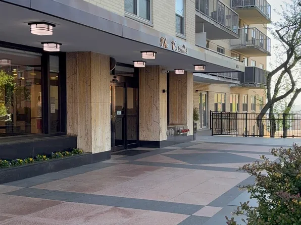 6600 Boulevard East APT 11J, West New York, NJ 07093