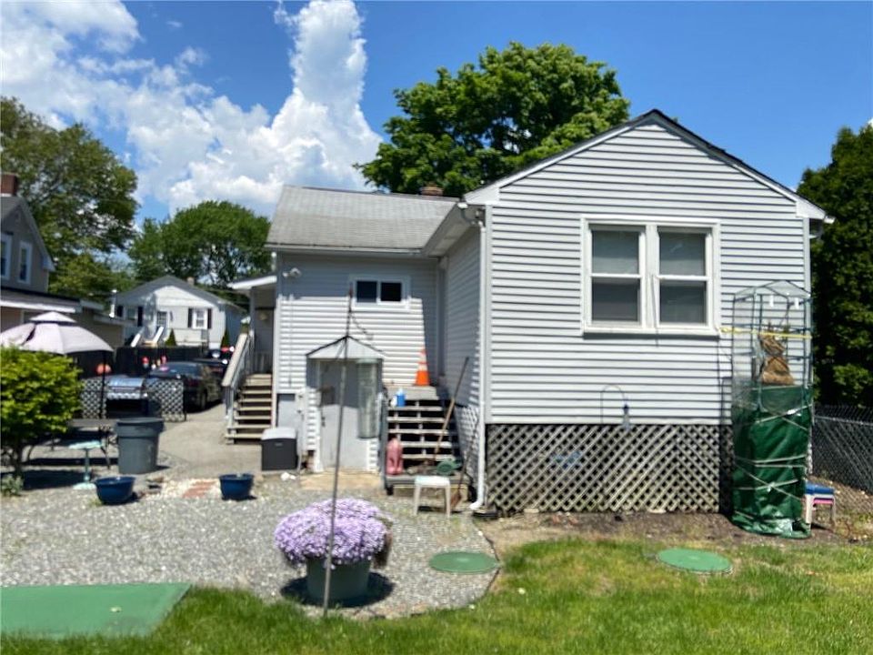 118 Grove Ave, Warwick, RI 02889 Zillow