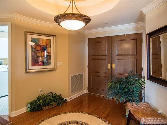 3rd image of 100 Beach Dr NE Unit 1601