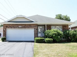 7215 W 72nd St, Bridgeview, IL 60455