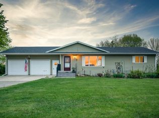 7703 209th St W, Morristown, MN 55052