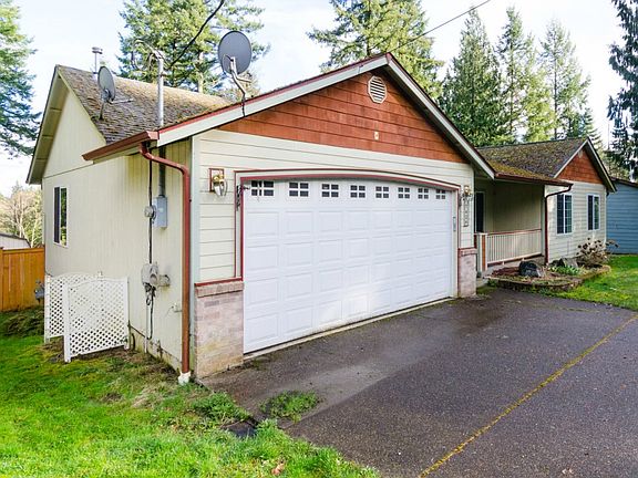 2nd image of 7424 Tsuga Ct SW