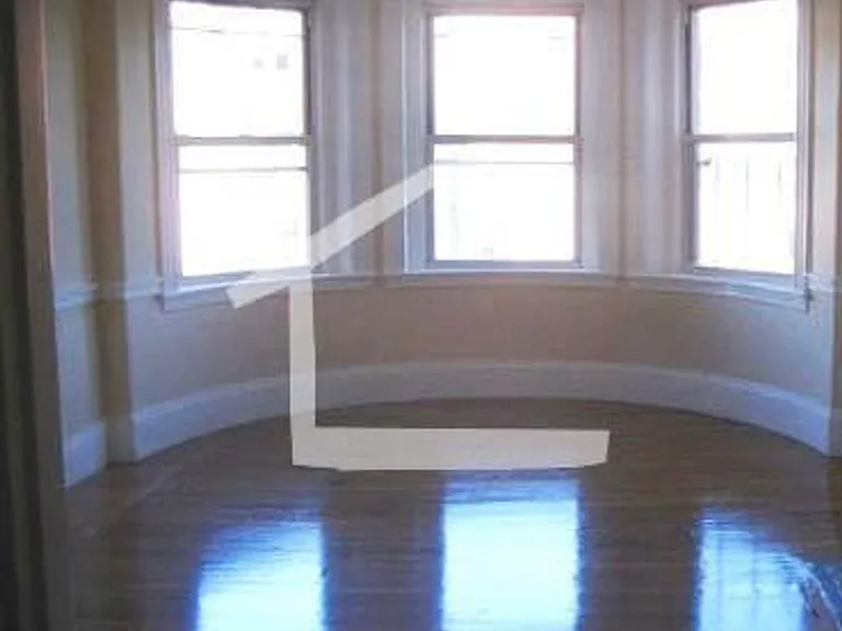 88 Hammond St #9 — Photo 2