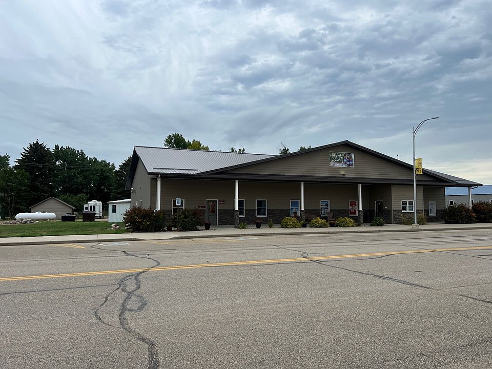 416 Main St, Langford, SD 57454 Zillow