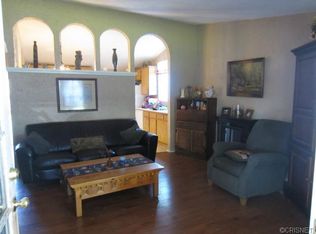19018 Stillmore St, Santa Clarita, CA 91351