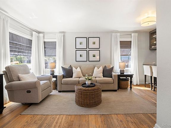 3rd image of 2611 S Franklin Street