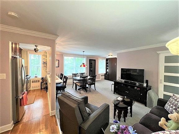 4th image of 241-20 Northern Blvd #2G