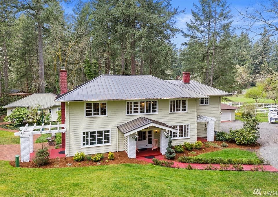 1st image of 11430 Lake Steilacoom Dr SW