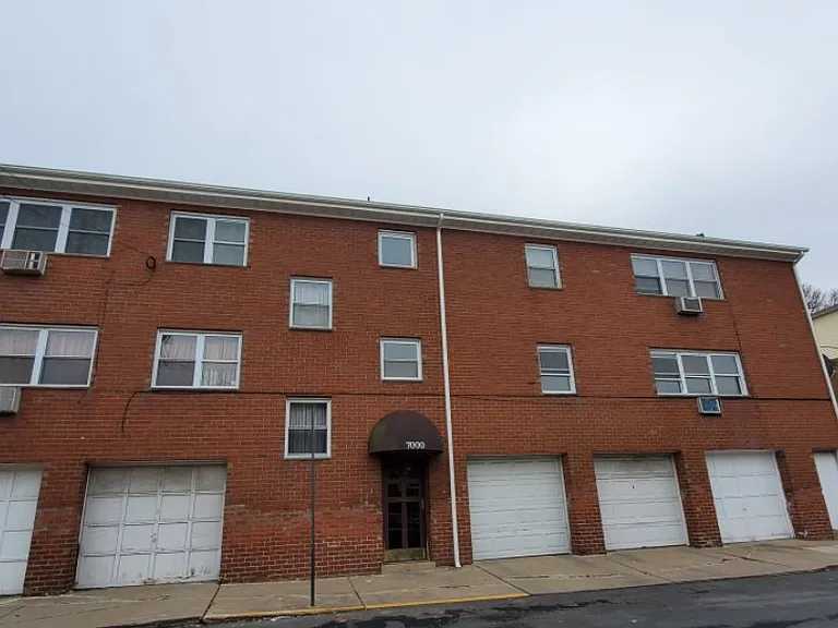 7000 Columbia Ave #3 — Photo 11