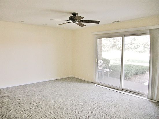 2nd image of 706 Tipperary Ct APT 1C