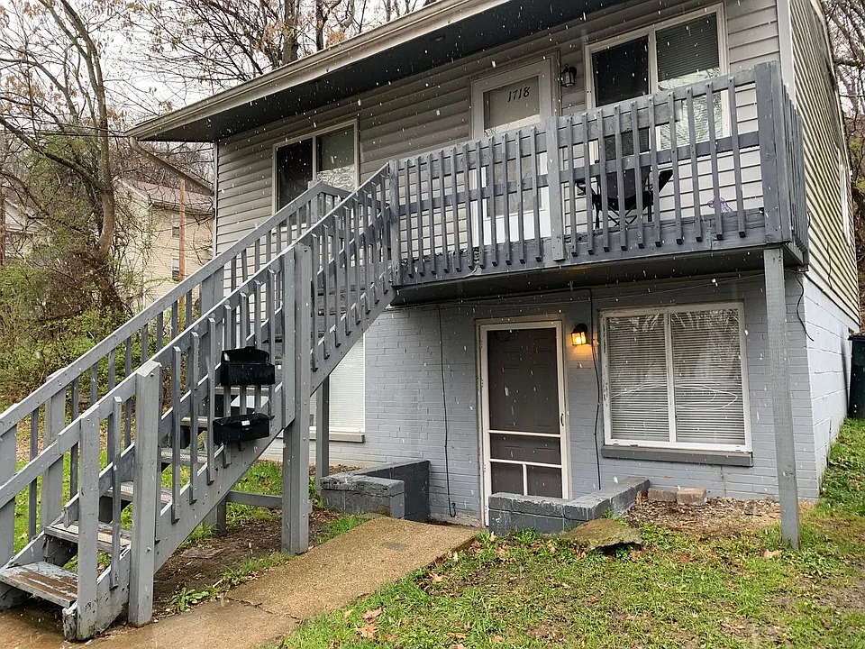 1706-1718 Leighton Ave