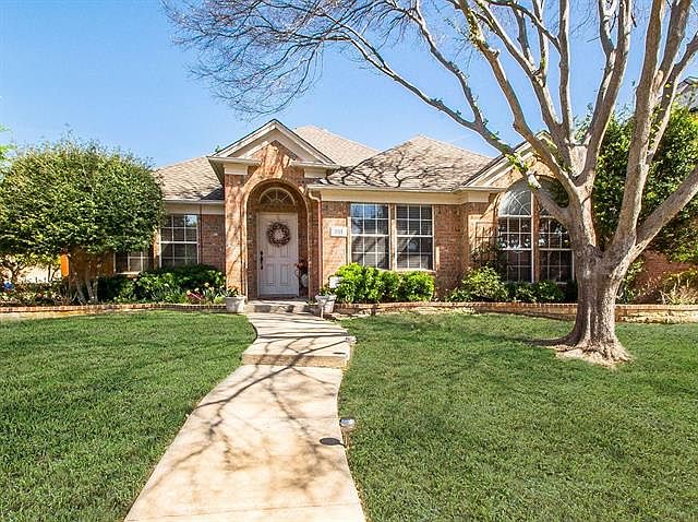1st image of 201 Dorsett Ct