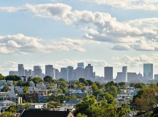 20 Willard St #200, Chelsea, MA 02150