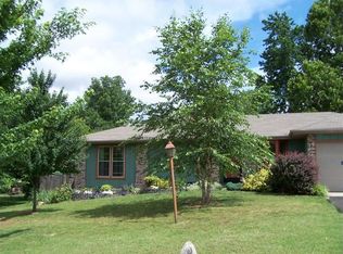 3151 W Marty St, Springfield, MO 65810