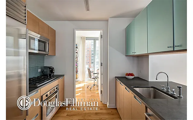 Sold by Douglas Elliman | media 17