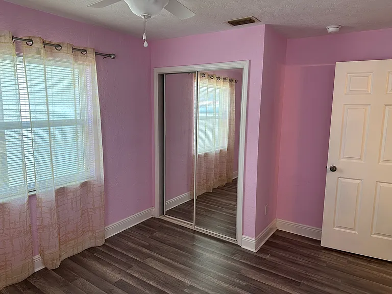 1355 Hiawatha Ave — Photo 12
