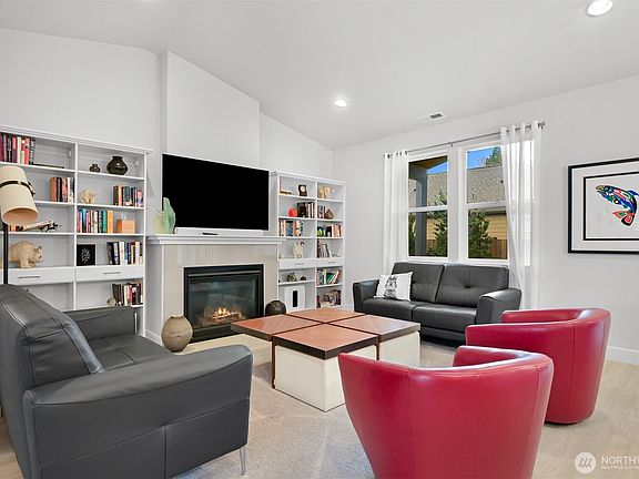 5th image of 1384 Fernwood Lane