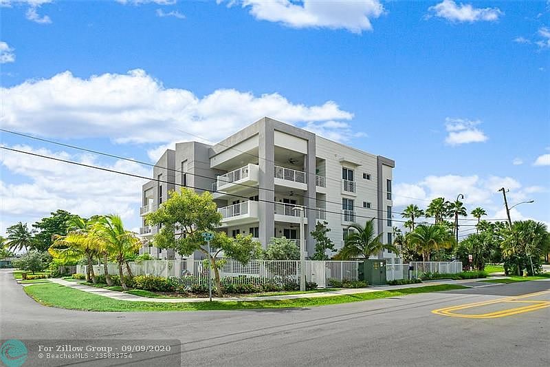 1st image of 51 SE 19th Ave Unit 201