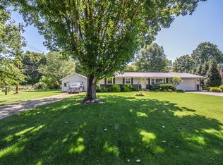 81 New Gran Dr, Granville, OH 43023