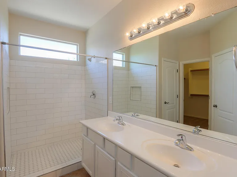 44092 W Stonecreek Rd — Photo 12