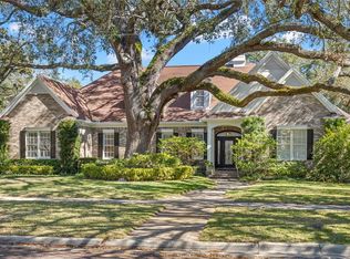 900 S Golf View St, Tampa, FL 33629
