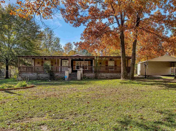 724 Pleasant Green Rd, Longview, TX 75603