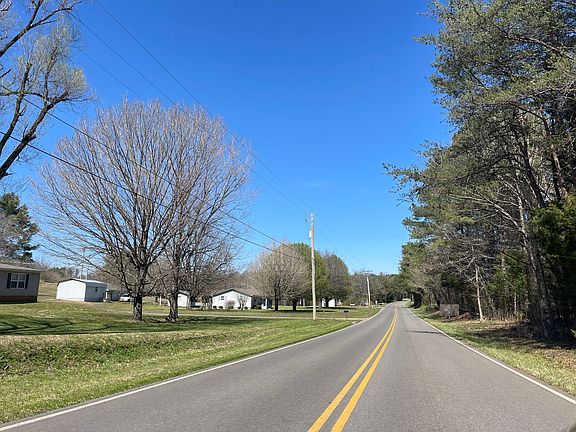 4th image of 1415 County Road 609