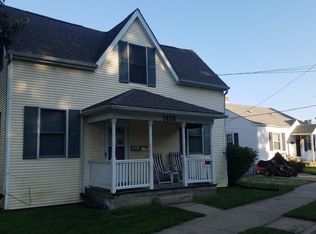 1426 N 5th St, Saint Charles, MO 63301