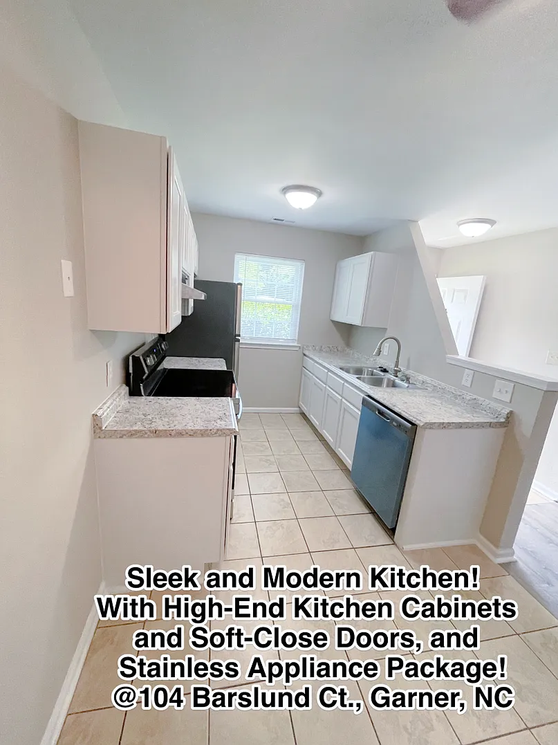 Single Level 2 bedroom 2 full bath brick townhome in Garner $1395/mo. — Photo 3