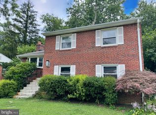 10315 Beaumont St, Fairfax, VA 22030