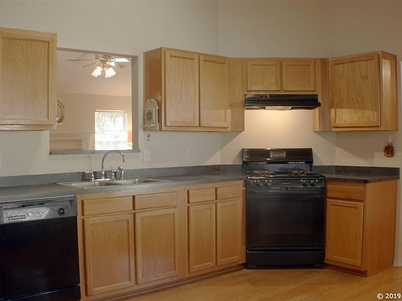 5th image of 1202 NW 90th Dr