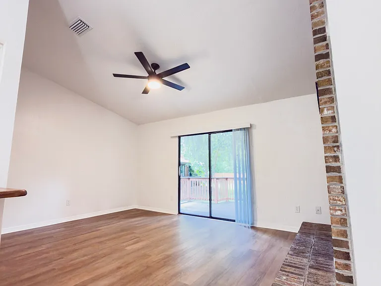 1815 NW 41st Ave — Photo 9