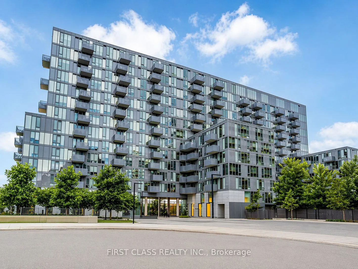 2 bed, $2,200 — Photo 1