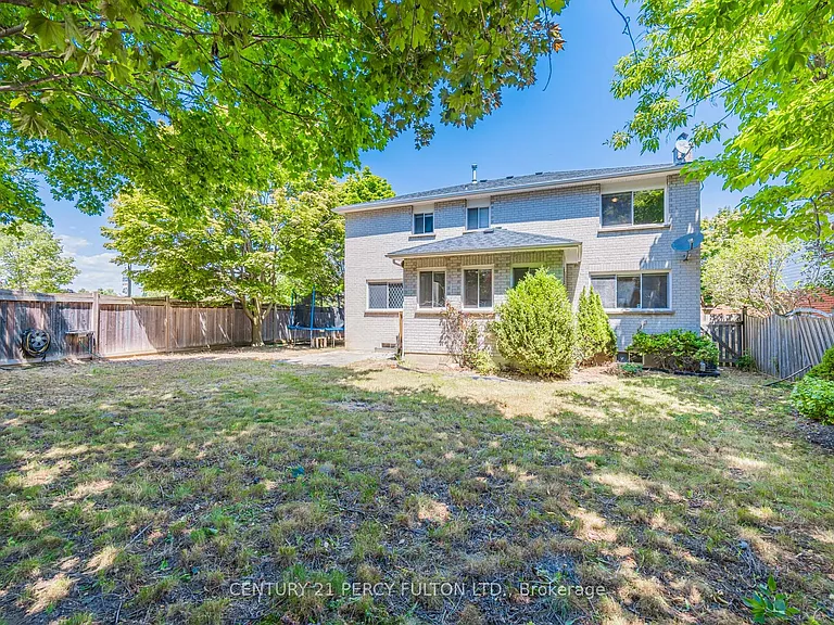 81 Ennisclare Pl — Photo 33