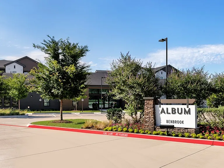 Album Benbrook Community Entrance