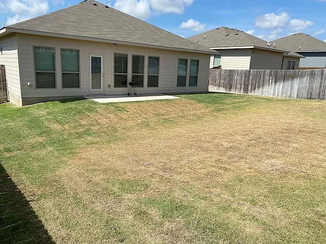 2406 Petersburg Ln — Photo 9