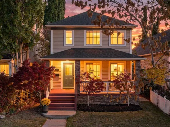 124 E Inverness Rise SE, Calgary, AB T2Z 2X1