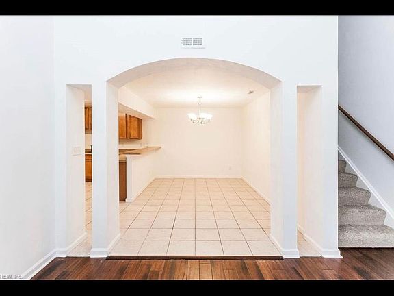 2nd image of 408 Coastal Walk Pl APT 204