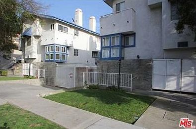 3rd image of 534 Venice Way Unit 14