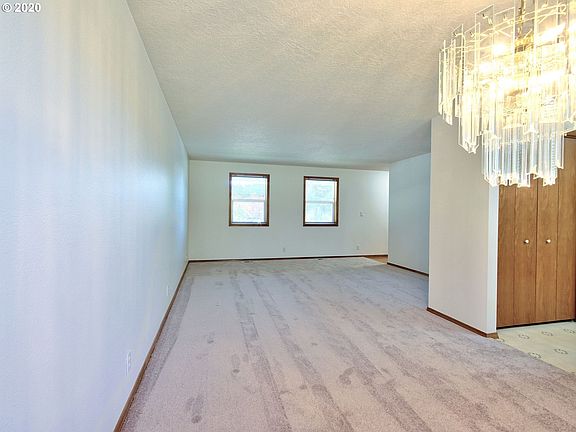 5th image of 14301 SW Windsong Ct