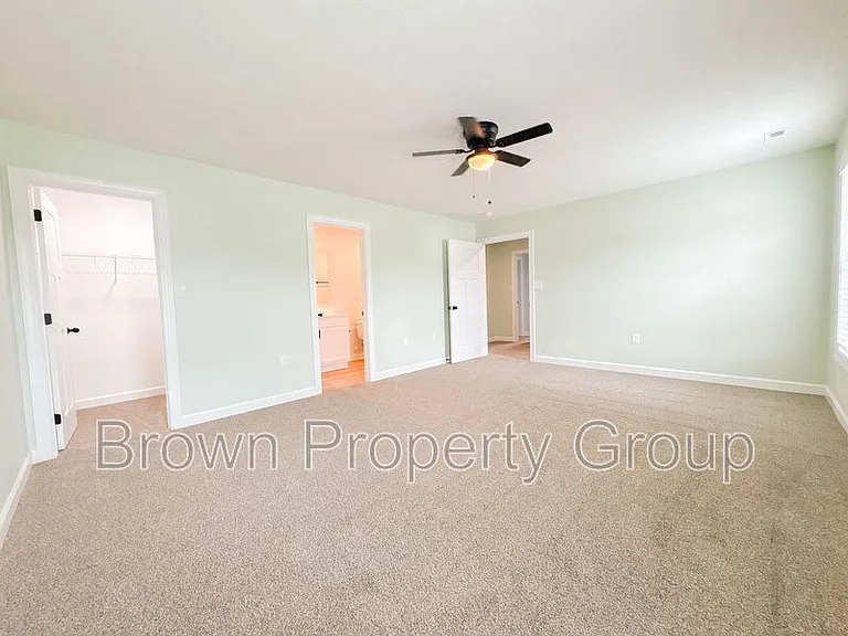 300 Saint Matthews Church Rd — Photo 32