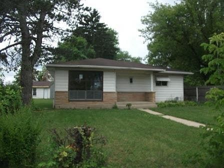 1st image of 1820 W Greenwood Ave