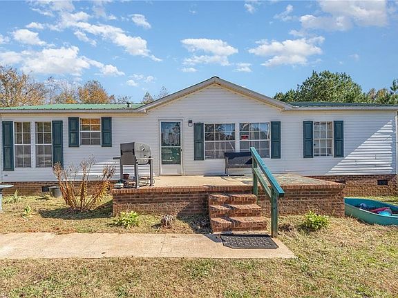 3rd image of 6020 River Heights Dr